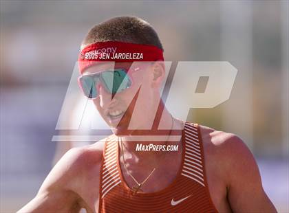 Thumbnail 1 in CHSAA 4A Cross Country Final photogallery.