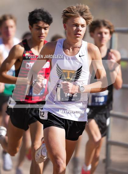 Thumbnail 2 in CHSAA 4A Cross Country Final photogallery.