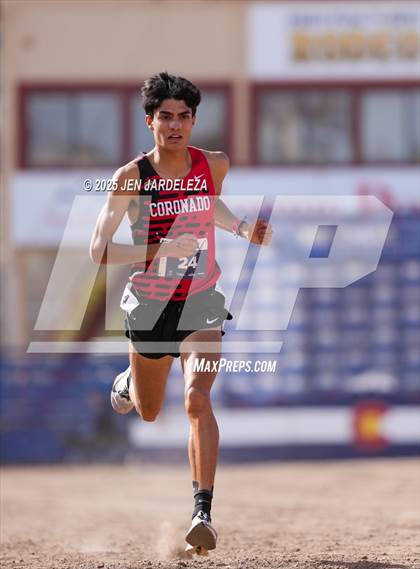 Thumbnail 1 in CHSAA 4A Cross Country Final photogallery.