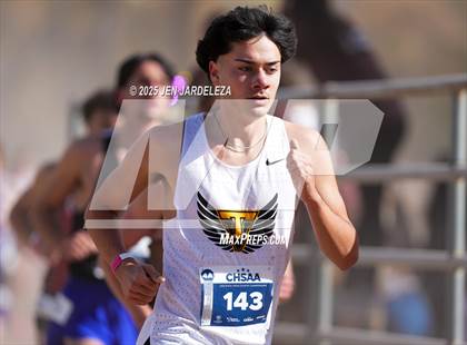 Thumbnail 2 in CHSAA 4A Cross Country Final photogallery.