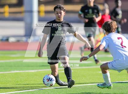 Thumbnail 3 in Telluride vs. Bishop Machebeuf (CHSAA 2A Semi-FInal) photogallery.