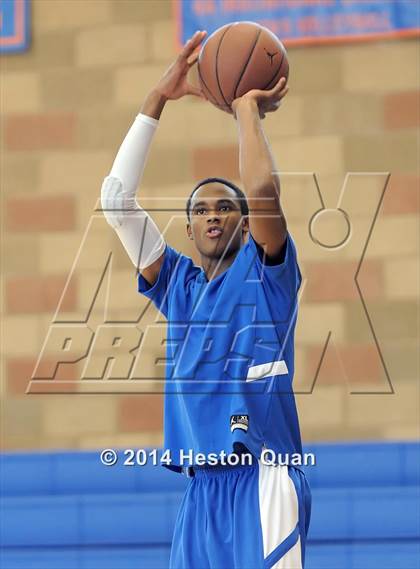 Thumbnail 1 in Windward vs. El Segundo (Jim Nakabara Classic) photogallery.