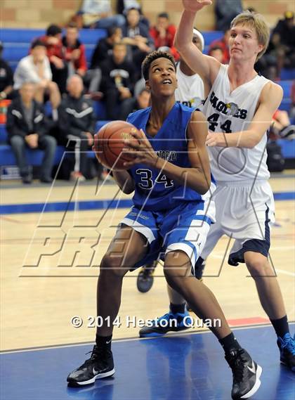 Thumbnail 3 in Windward vs. El Segundo (Jim Nakabara Classic) photogallery.