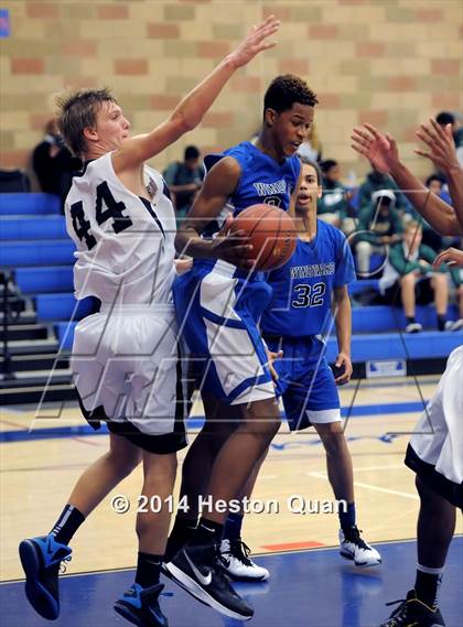 Thumbnail 2 in Windward vs. El Segundo (Jim Nakabara Classic) photogallery.
