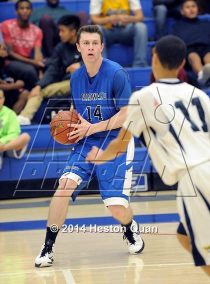 Thumbnail 2 in Windward vs. El Segundo (Jim Nakabara Classic) photogallery.