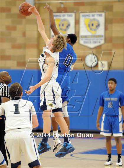 Thumbnail 2 in Windward vs. El Segundo (Jim Nakabara Classic) photogallery.