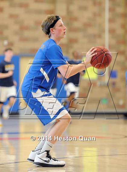 Thumbnail 1 in Windward vs. El Segundo (Jim Nakabara Classic) photogallery.
