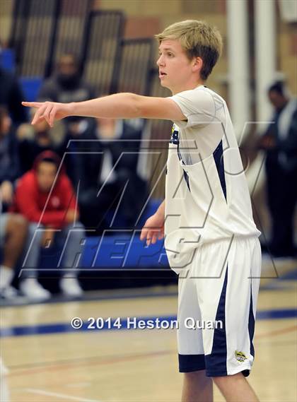 Thumbnail 1 in Windward vs. El Segundo (Jim Nakabara Classic) photogallery.
