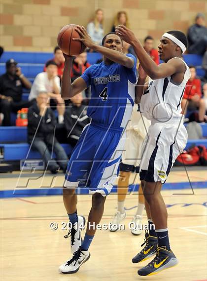 Thumbnail 2 in Windward vs. El Segundo (Jim Nakabara Classic) photogallery.