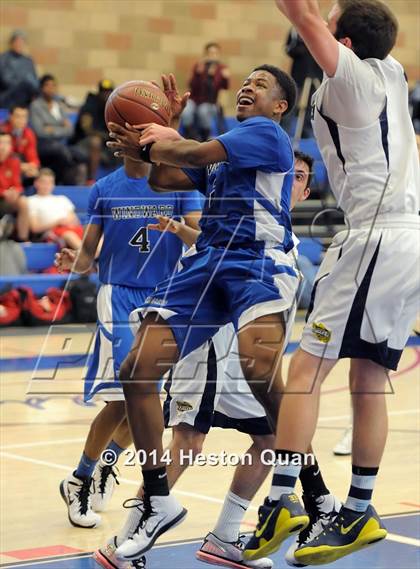 Thumbnail 2 in Windward vs. El Segundo (Jim Nakabara Classic) photogallery.