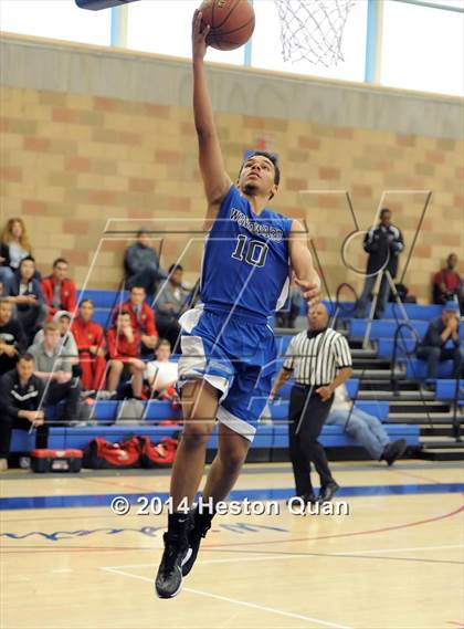 Thumbnail 3 in Windward vs. El Segundo (Jim Nakabara Classic) photogallery.