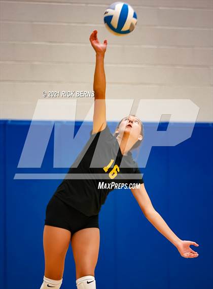 Thumbnail 1 in Klein Oak @ Grand Oaks photogallery.