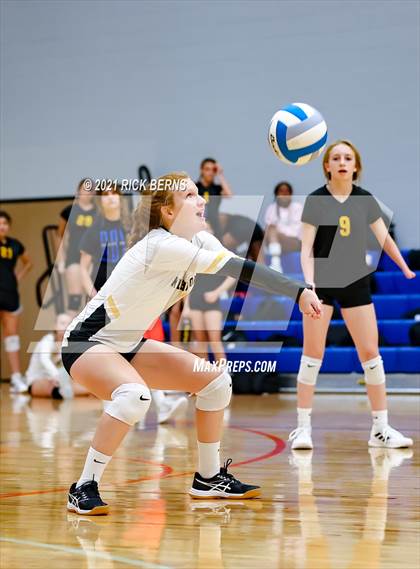 Thumbnail 3 in Klein Oak @ Grand Oaks photogallery.