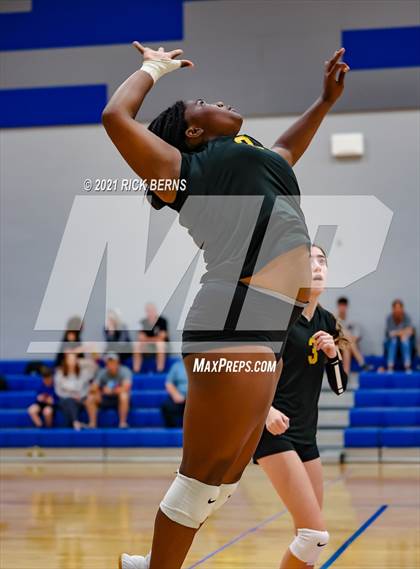 Thumbnail 3 in Klein Oak @ Grand Oaks photogallery.