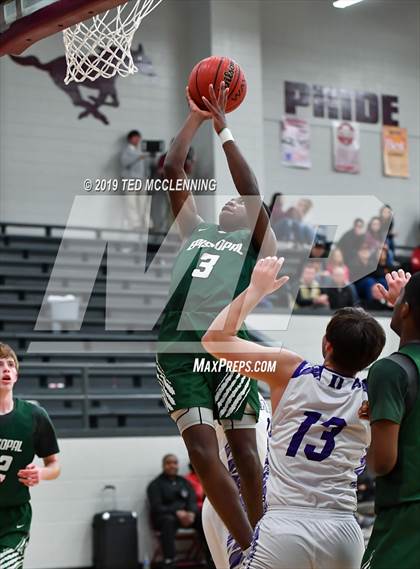 Thumbnail 3 in Booneville vs. Episcopal (AAA 3A Regional Playoff) photogallery.