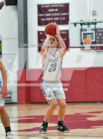 Thumbnail 2 in Booneville vs. Episcopal (AAA 3A Regional Playoff) photogallery.