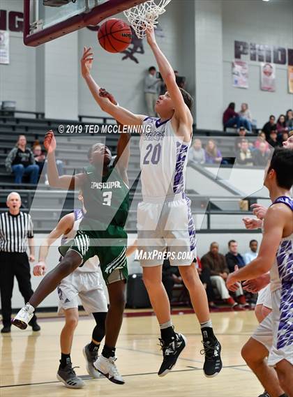 Thumbnail 3 in Booneville vs. Episcopal (AAA 3A Regional Playoff) photogallery.