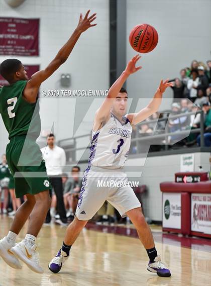 Thumbnail 1 in Booneville vs. Episcopal (AAA 3A Regional Playoff) photogallery.