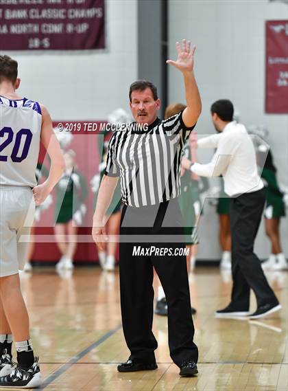 Thumbnail 1 in Booneville vs. Episcopal (AAA 3A Regional Playoff) photogallery.