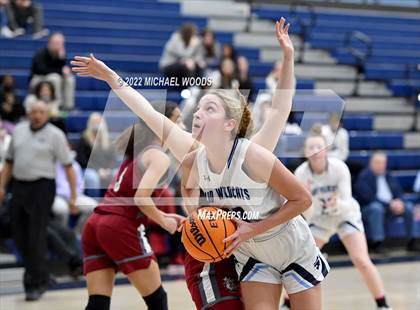 Thumbnail 3 in Springdale vs. Har-Ber photogallery.