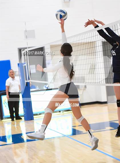 Thumbnail 2 in NFL Yet Academy vs. Pusch Ridge (Desert Classic) photogallery.
