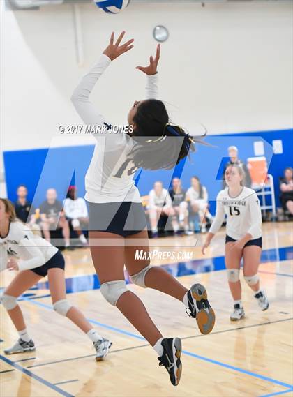 Thumbnail 2 in NFL Yet Academy vs. Pusch Ridge (Desert Classic) photogallery.