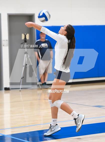 Thumbnail 2 in NFL Yet Academy vs. Pusch Ridge (Desert Classic) photogallery.