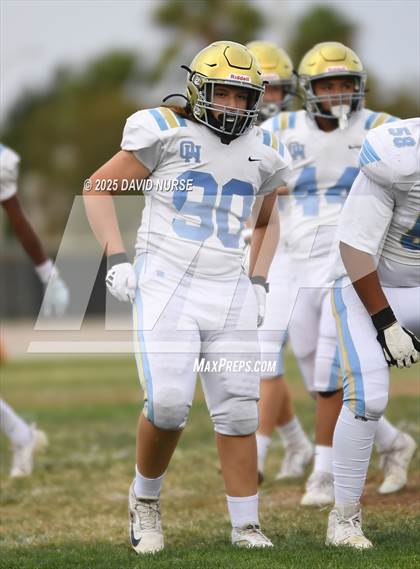 Thumbnail 2 in Highland vs Quartz Hill photogallery.