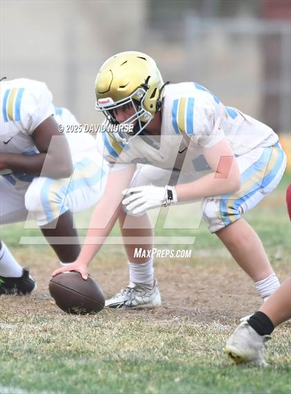 Thumbnail 2 in Highland vs Quartz Hill photogallery.