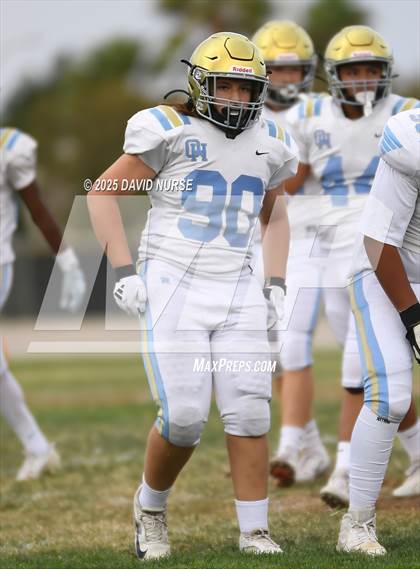 Thumbnail 1 in Highland vs Quartz Hill photogallery.