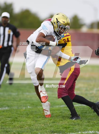 Thumbnail 1 in Highland vs Quartz Hill photogallery.