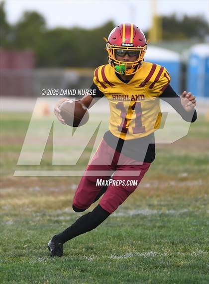 Thumbnail 3 in Highland vs Quartz Hill photogallery.