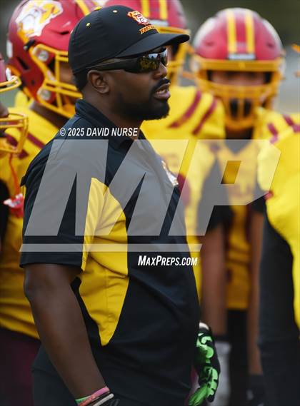 Thumbnail 3 in Highland vs Quartz Hill photogallery.