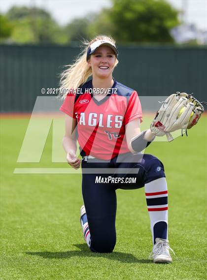 Thumbnail 3 in Allen @ Flower Mound (UIL 6A Regional Quarterfinal Playoff) photogallery.