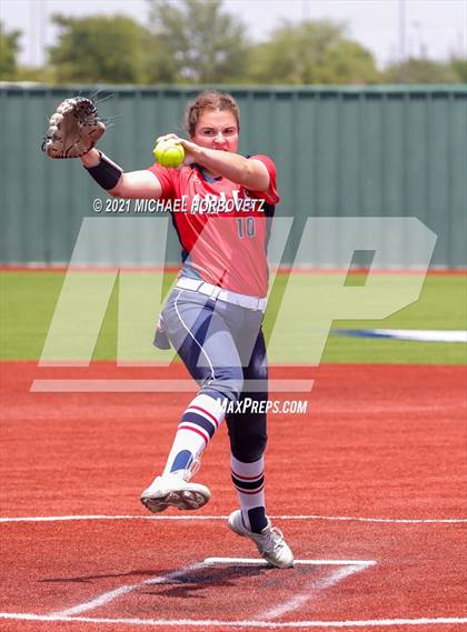 Thumbnail 2 in Allen @ Flower Mound (UIL 6A Regional Quarterfinal Playoff) photogallery.