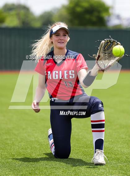 Thumbnail 2 in Allen @ Flower Mound (UIL 6A Regional Quarterfinal Playoff) photogallery.