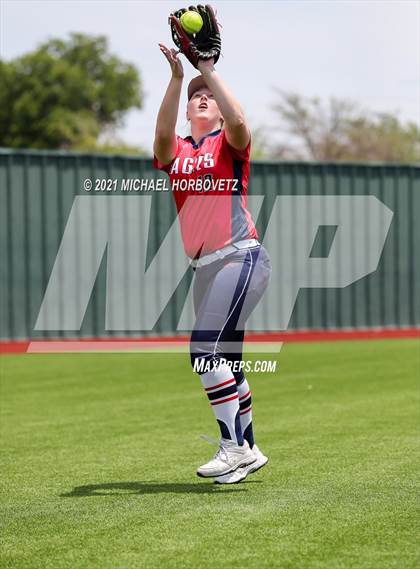 Thumbnail 2 in Allen @ Flower Mound (UIL 6A Regional Quarterfinal Playoff) photogallery.