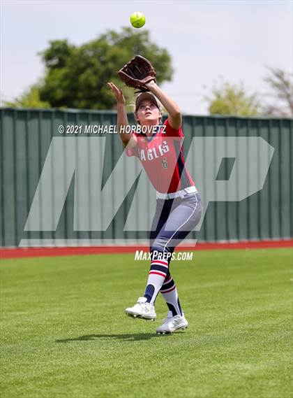 Thumbnail 3 in Allen @ Flower Mound (UIL 6A Regional Quarterfinal Playoff) photogallery.
