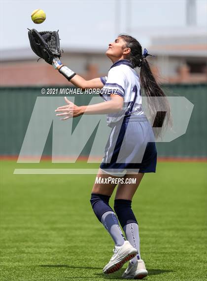 Thumbnail 2 in Allen @ Flower Mound (UIL 6A Regional Quarterfinal Playoff) photogallery.