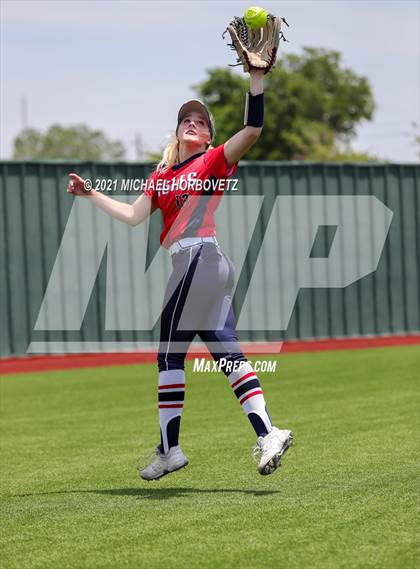 Thumbnail 3 in Allen @ Flower Mound (UIL 6A Regional Quarterfinal Playoff) photogallery.