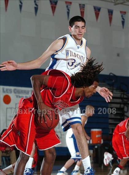 Thumbnail 2 in Vallejo vs. Wood (Les Curry Invitational) photogallery.