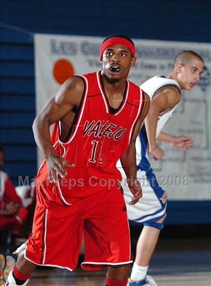 Thumbnail 2 in Vallejo vs. Wood (Les Curry Invitational) photogallery.