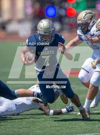 Thumbnail 1 in Notre Dame (SO) vs. Desert Vista (Honor Bowl) photogallery.