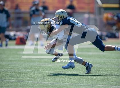 Thumbnail 1 in Notre Dame (SO) vs. Desert Vista (Honor Bowl) photogallery.