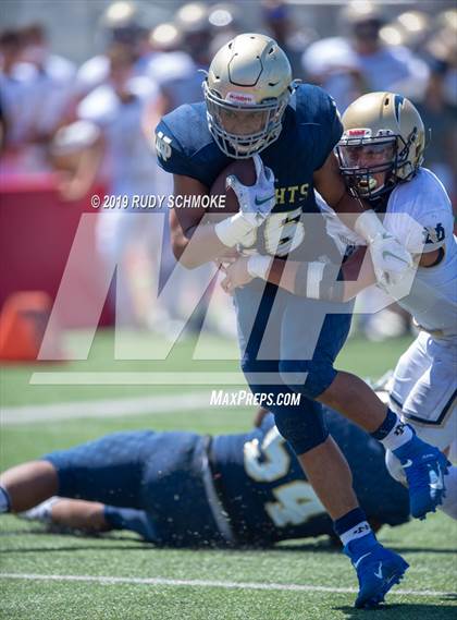 Thumbnail 2 in Notre Dame (SO) vs. Desert Vista (Honor Bowl) photogallery.