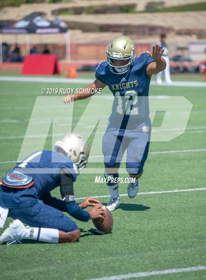 Thumbnail 1 in Notre Dame (SO) vs. Desert Vista (Honor Bowl) photogallery.