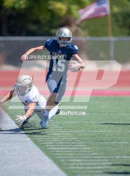 Thumbnail 2 in Notre Dame (SO) vs. Desert Vista (Honor Bowl) photogallery.