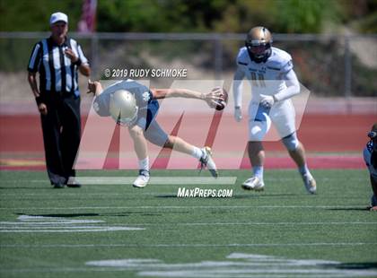 Thumbnail 1 in Notre Dame (SO) vs. Desert Vista (Honor Bowl) photogallery.