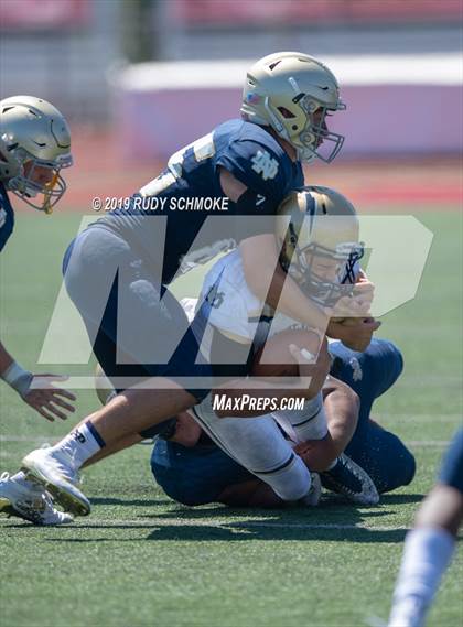 Thumbnail 3 in Notre Dame (SO) vs. Desert Vista (Honor Bowl) photogallery.
