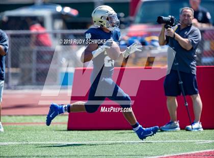 Thumbnail 2 in Notre Dame (SO) vs. Desert Vista (Honor Bowl) photogallery.